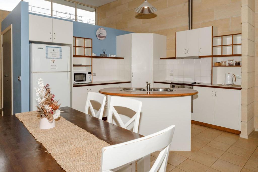 Bayview No 1 Apartment Port Campbell Bagian luar foto